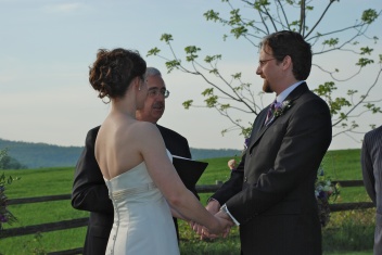 2010-04-23-117 Lindsay-Andrew Wedding.jpg